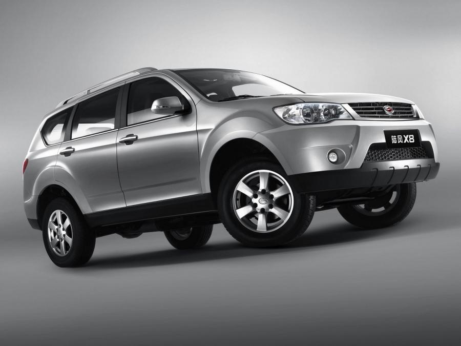  Landwind X8 2010 года  (фото 3 из 10)